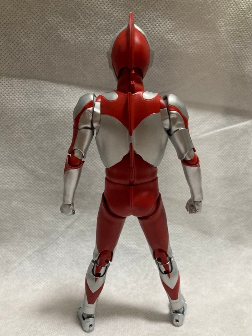 S.H.Figuarts 真骨彫製法 【ウルトラマン(初代)】