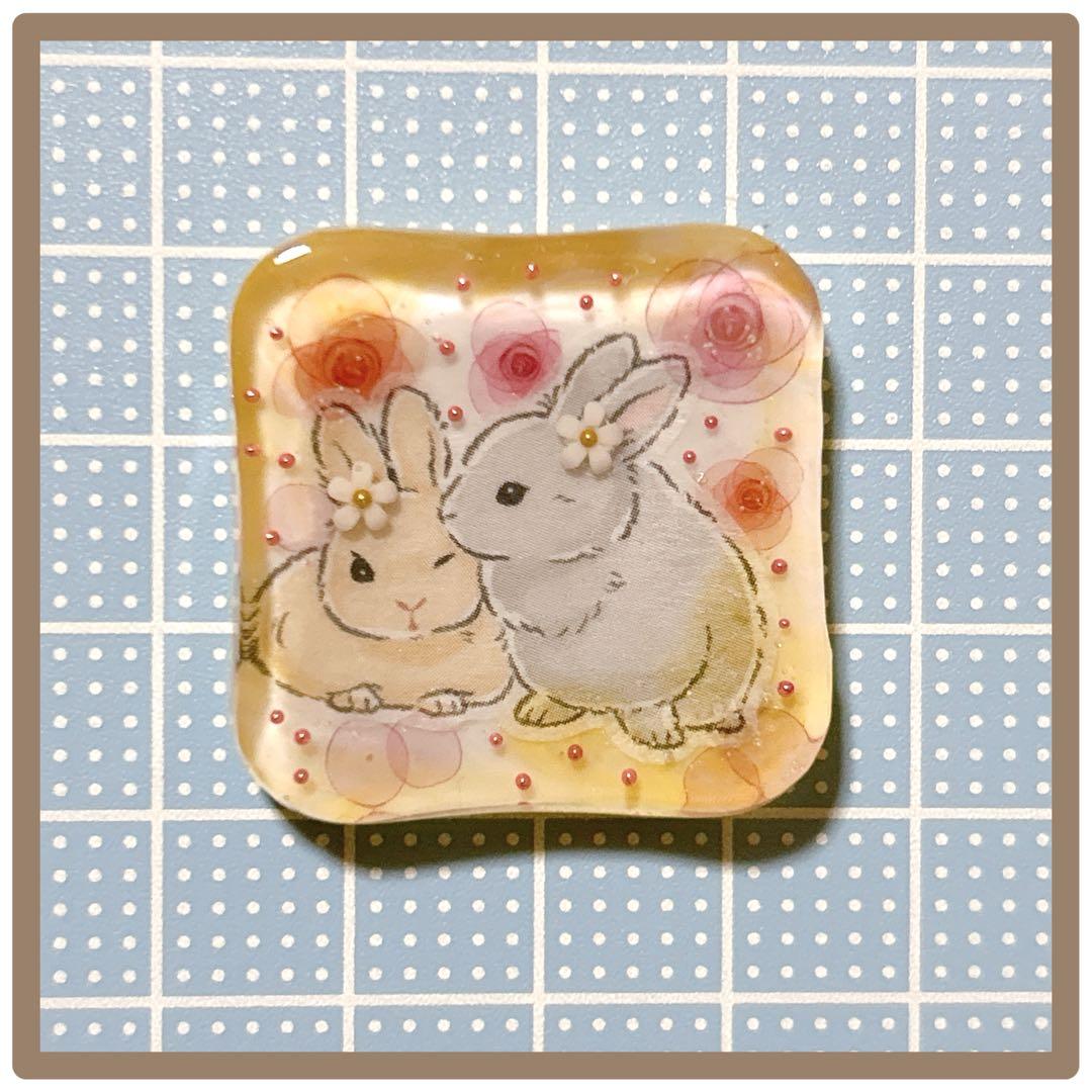 No 9❣️仲良しうさぎさんレジンヘアゴム❣️٩(๑❛ᴗ❛๑)۶❣️