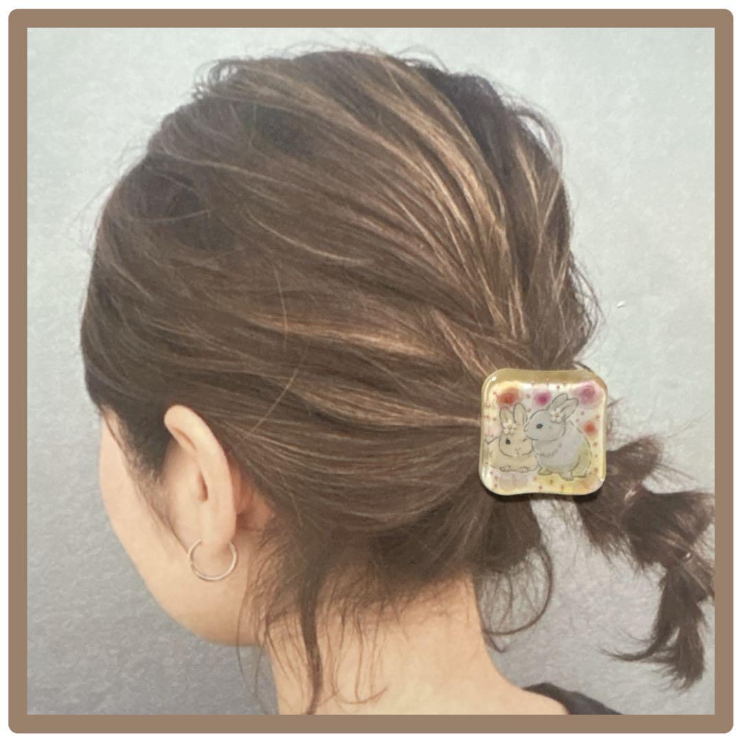 No 9❣️仲良しうさぎさんレジンヘアゴム❣️٩(๑❛ᴗ❛๑)۶❣️