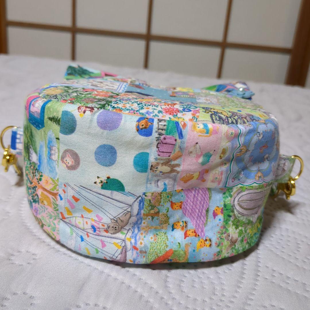 新柄…ユキエモンアニバーサリーパッチワーク ブルー系…コロンと猫ポーチ