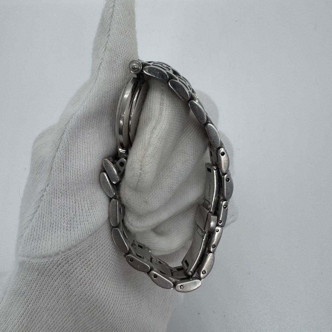 ✨FENDI✨フェンディ✨クォーツ✨ブラック文字盤✨シルバー✨腕時計✨