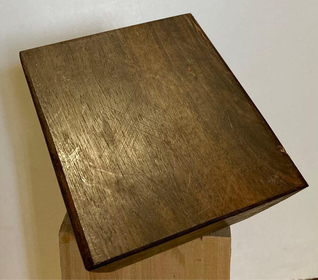 彫刻】右手 金属製置物 木製台座 オブジェ 美術工芸品 モダンアート 手