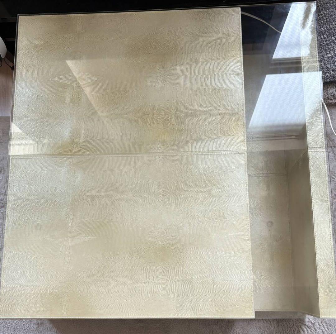 FENDI カーサ テーブル 牛革 イグアナの型押し