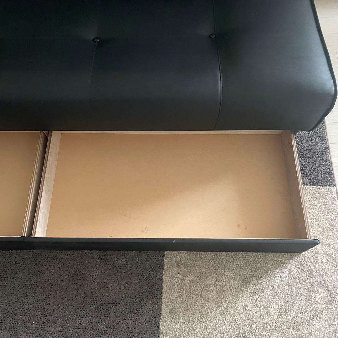 都内23区送料無料✨ソファベッド✨ 引き出し収納付き　レザー