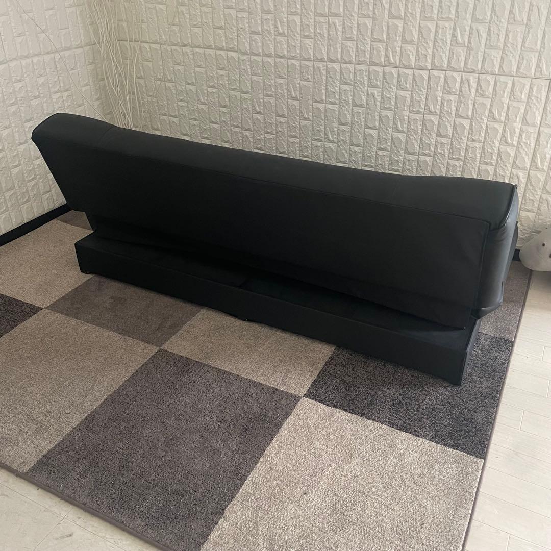 都内23区送料無料✨ソファベッド✨ 引き出し収納付き　レザー