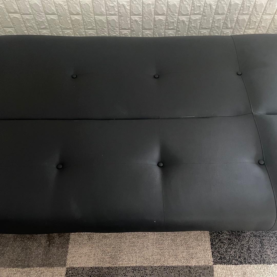 都内23区送料無料✨ソファベッド✨ 引き出し収納付き　レザー