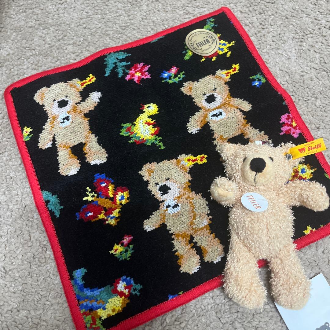 フェイラー✖️シュタイフ　コラボ　ハンカチ&テディベアチャームセット