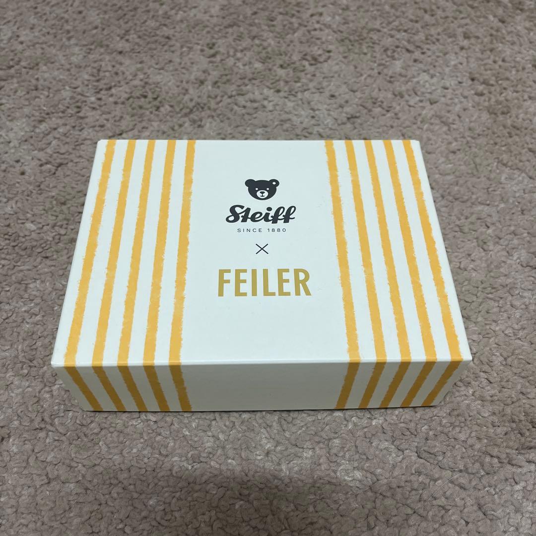 フェイラー✖️シュタイフ　コラボ　ハンカチ&テディベアチャームセット
