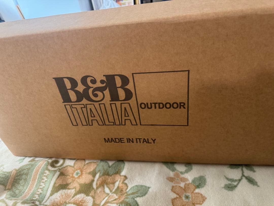 b&b italia Mirto Outdoorダイニングテーブル 定価72万円 - メルカリ