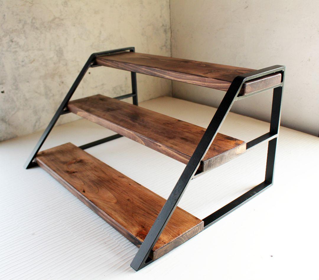 アイアン３段飾り棚・シェルフ