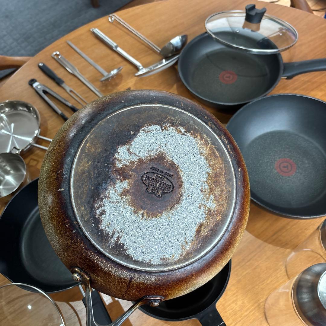 A*Q様 【中古・豪華まとめ売り】T-fal 等 フライパン セット売りきり ア