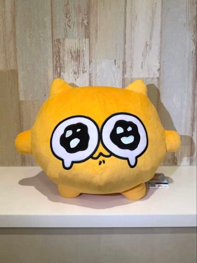 うんたねこ BIGぬいぐるみ - メルカリ