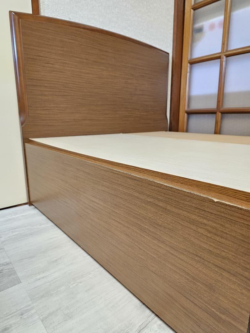 (関東エリア方に向け）シングルベッドフレーム 木製 ブラウン