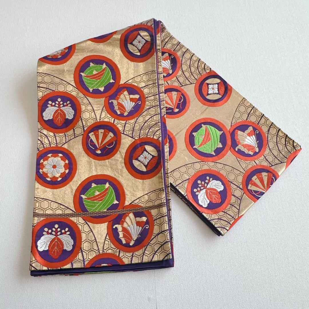 上品　フルセット　七五三　７歳女の子　黄土色赤蝶　金地袋帯　長襦袢付小物7079