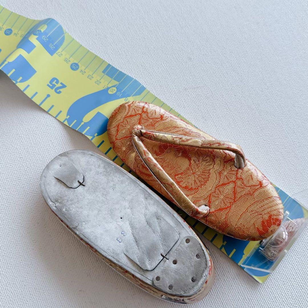 上品　フルセット　七五三　７歳女の子　黄土色赤蝶　金地袋帯　長襦袢付小物7079