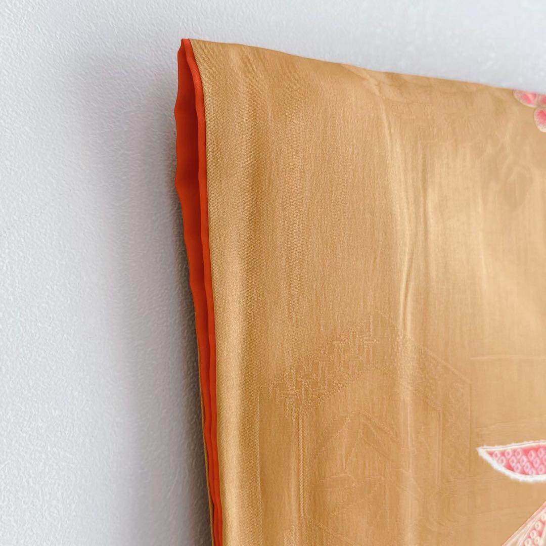 上品　フルセット　七五三　７歳女の子　黄土色赤蝶　金地袋帯　長襦袢付小物7079