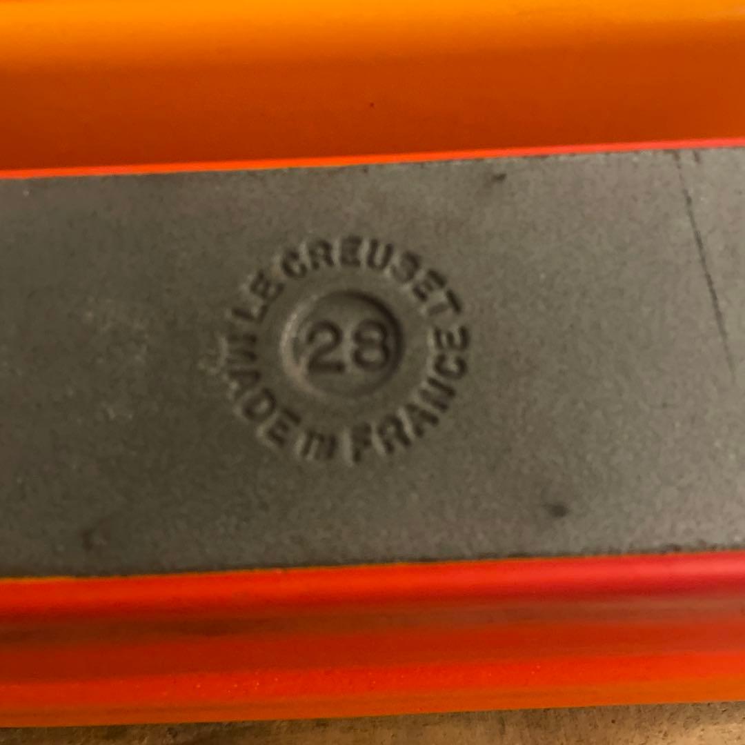 絶賛値下げ中/2本セットフランス製LE CREUSET 蓋付きテリーヌ型28