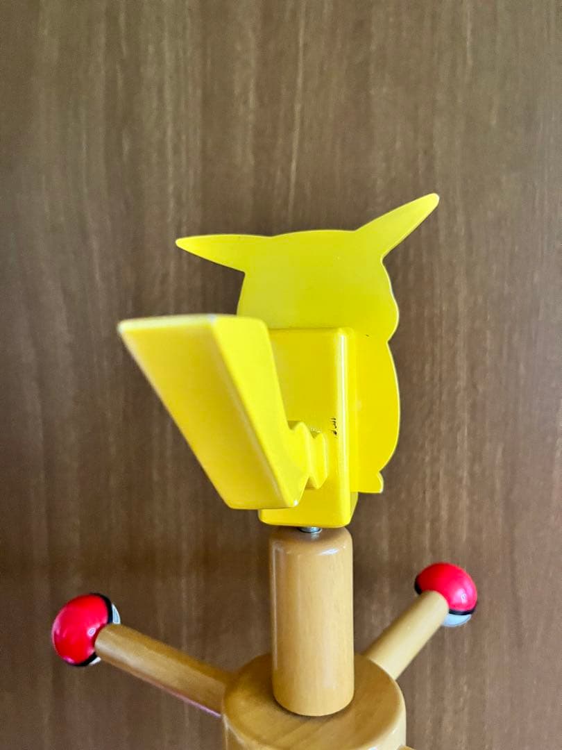 ポケモン ポケモン ピカチュウ 木製ラック ポールハンガー ポール