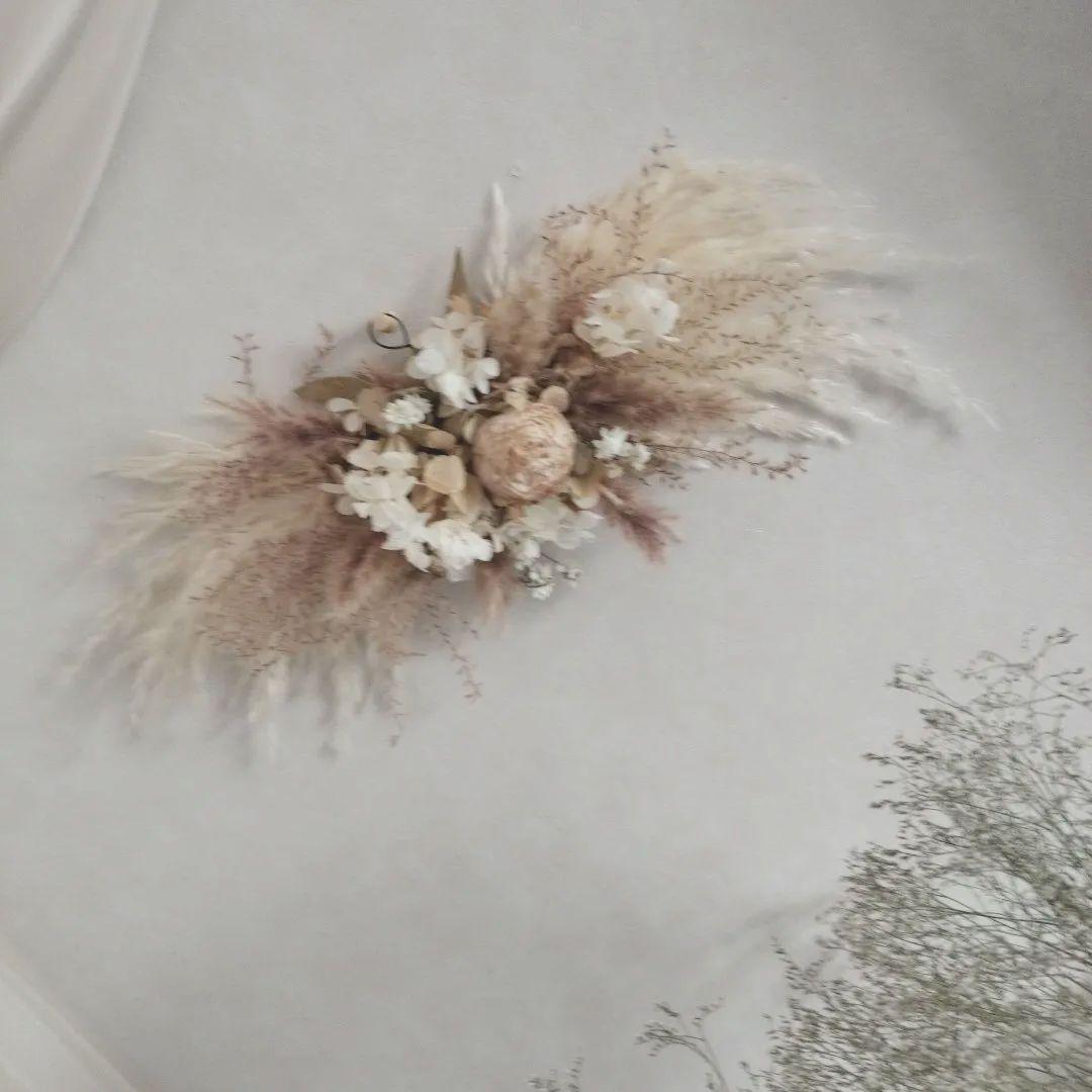 ベージュとモカ　ふんわり優しいドライフラワー横長スワッグ