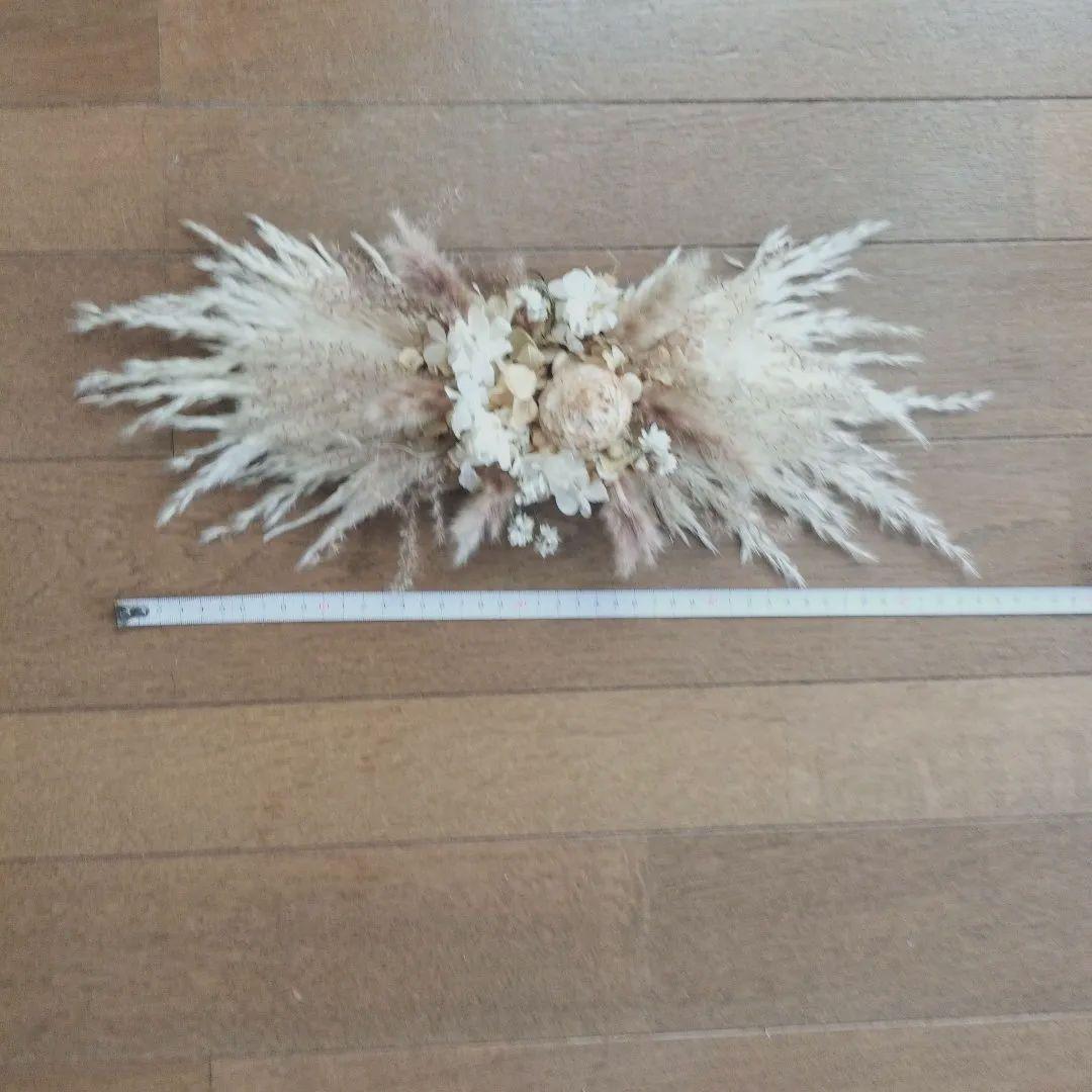 ベージュとモカ　ふんわり優しいドライフラワー横長スワッグ