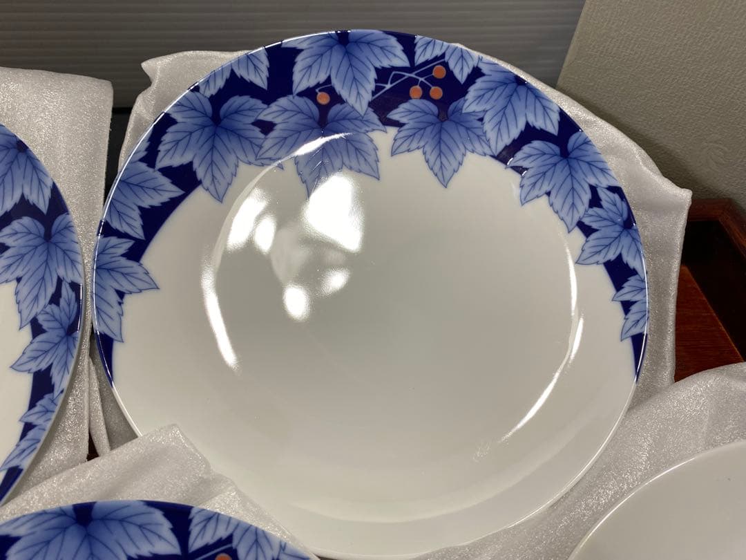 未使用保管品 廃盤 香蘭社 藍染ぶどう 中皿揃 5枚組 有田焼 和