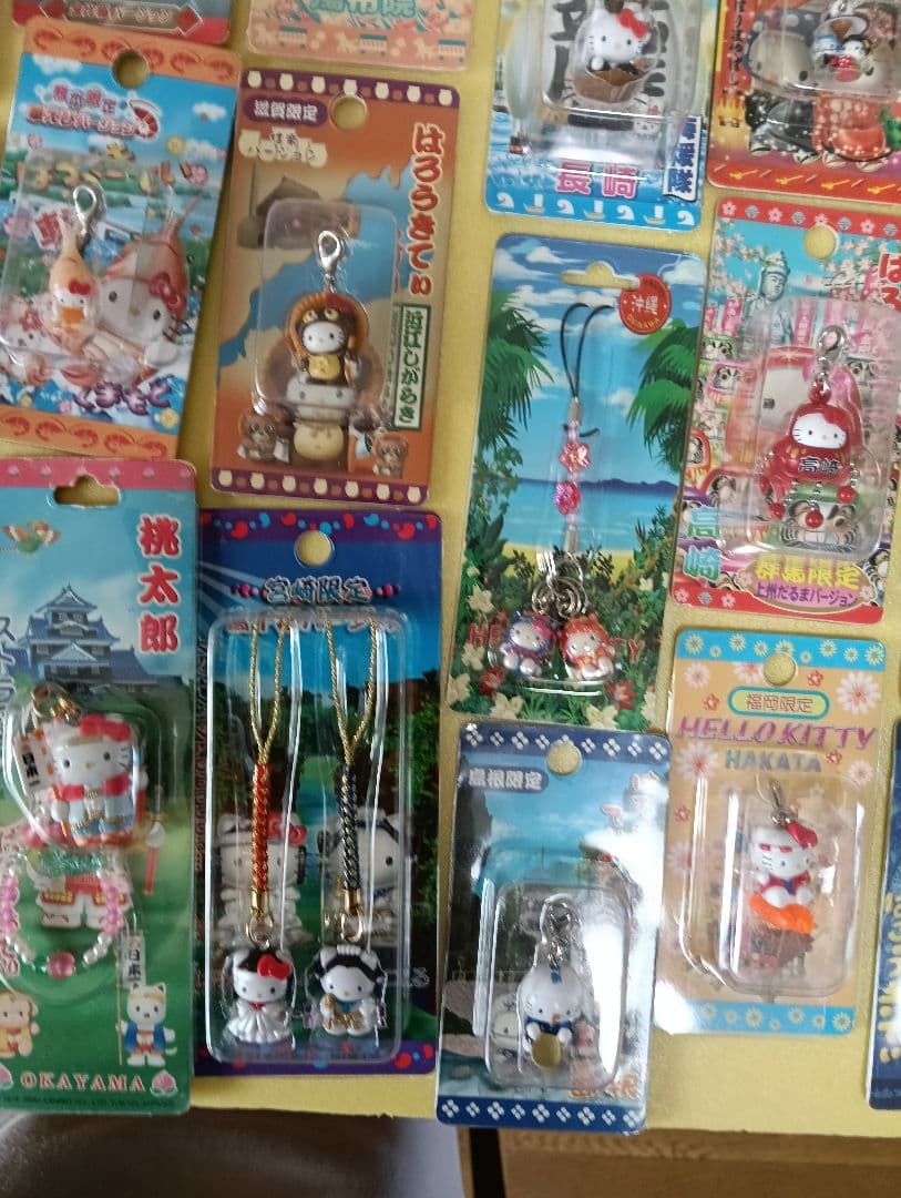 1 ご当地ハローキティファスナーストラップなど日本全国47都道府県制覇