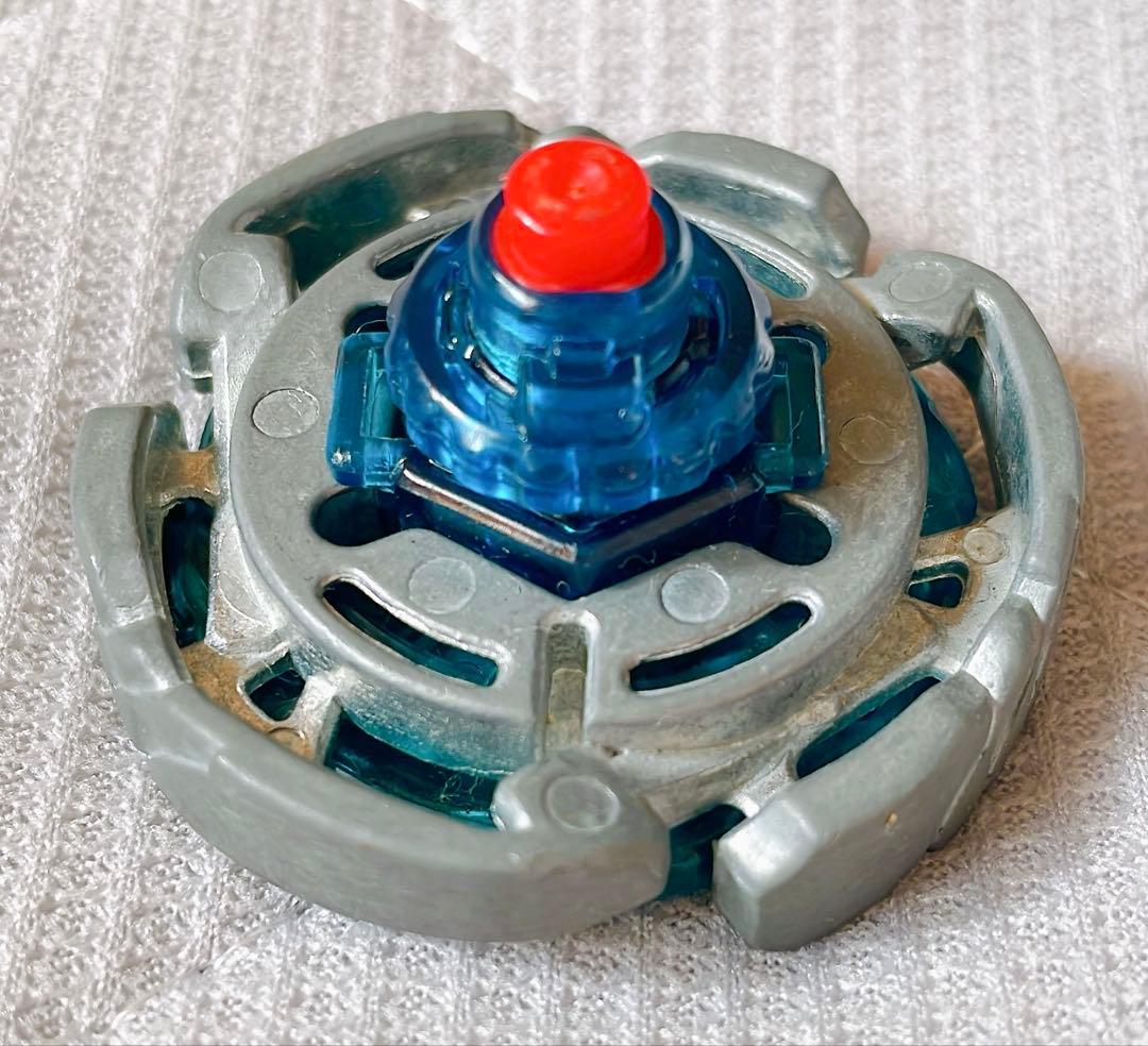 メタルファイトベイブレード サイバーアクアリオ - メルカリ