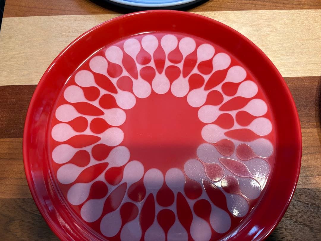 マルヒロ　ハウスインダストリアル　赤と黒茶の水滴模様皿 2枚セット