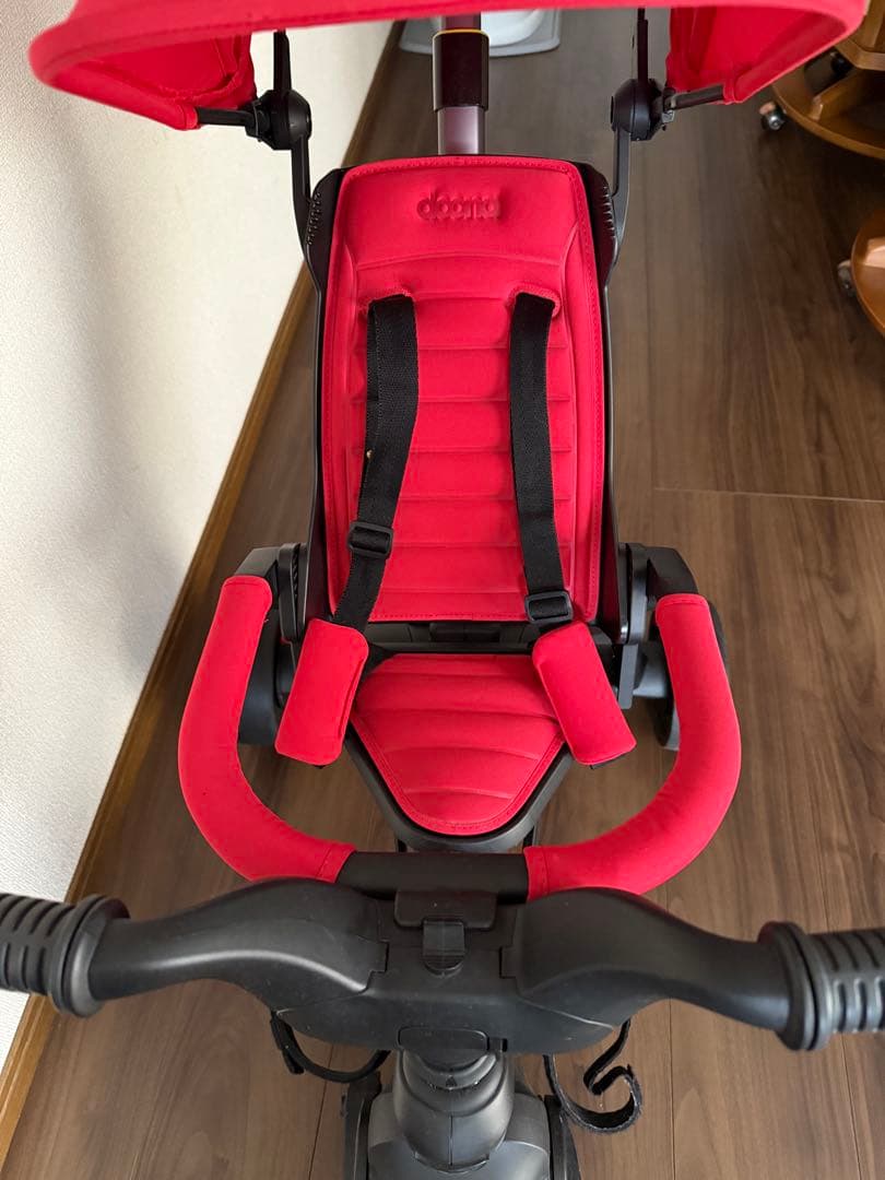 専用⭐︎美品doona 折り畳み三輪車 LIKI trike　レッド⭐︎