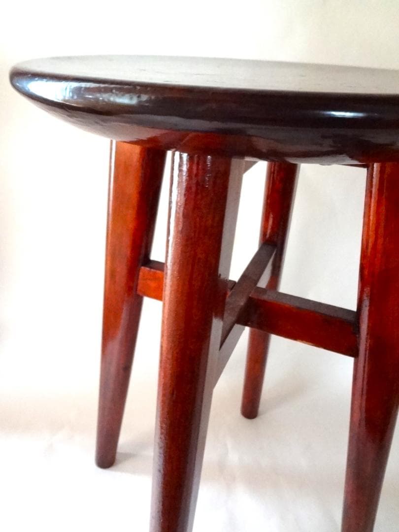 アンティーク　丸椅子　スツール　天然素材　木製品　塗　ヴィンテージ　おすすめ品