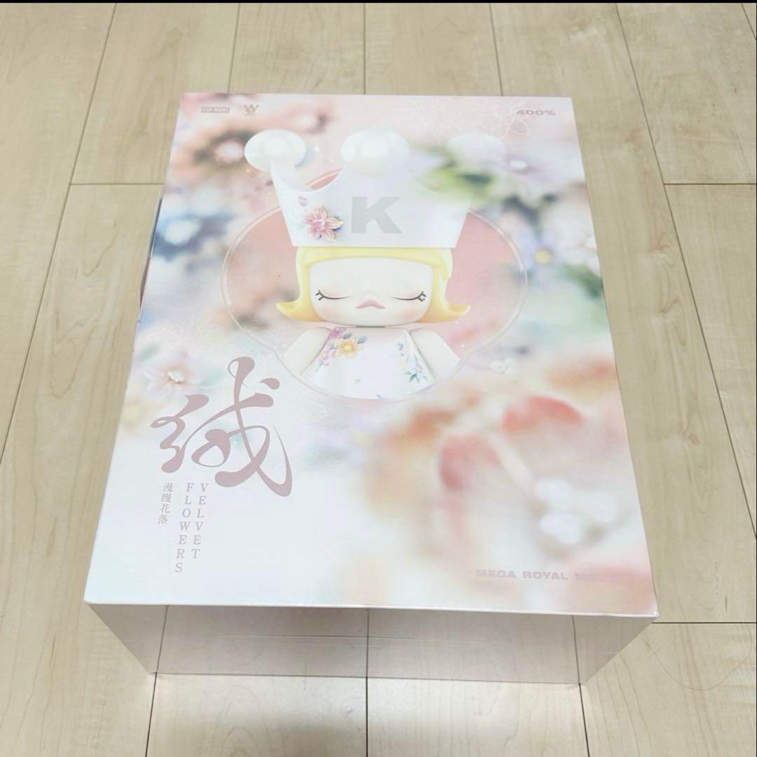 アイドル MEGA  MOLLY 400% Velvet Flowers