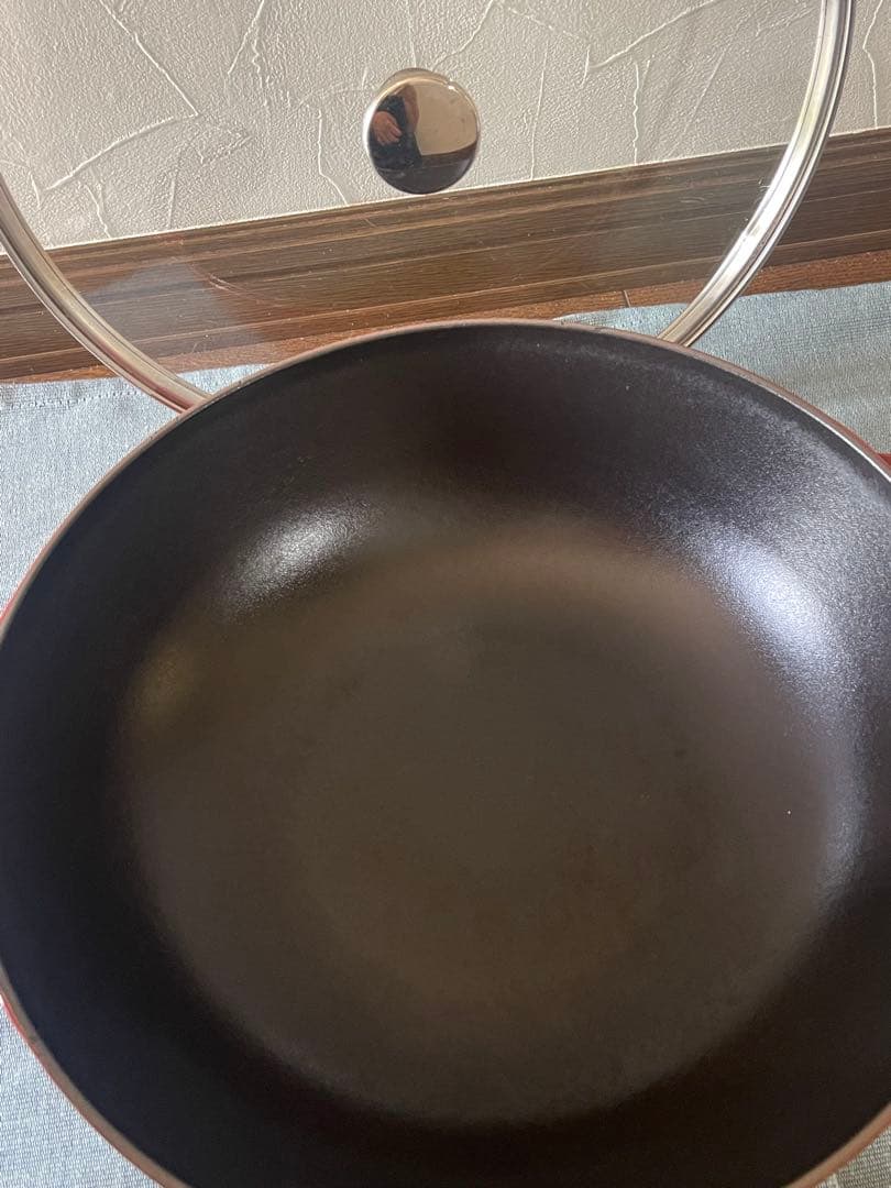 週末Sale❗️STAUB 鍋 レッド 透明ガラス蓋付き　30cm