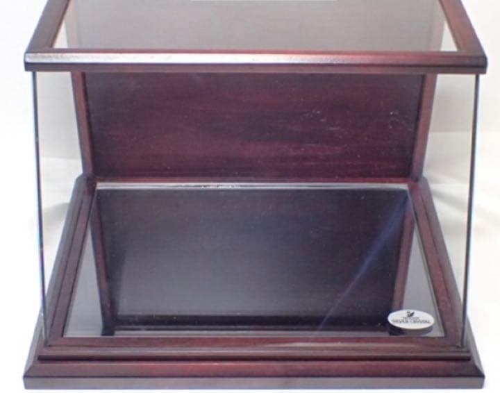 スワロフスキー賢者（誕生）3体＆クリスタルスワン＆木製台2台＆ガラスケース