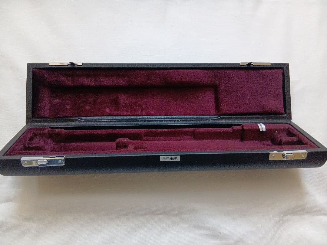 ♦美品♦現行モデル【頭部管銀製】ヤマハフルート YFL312