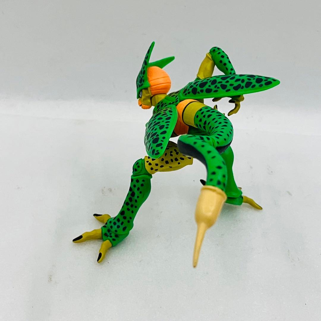 HG ドラゴンボールZ4 人造人間現る!編」 セル(第1形態) フィギュア