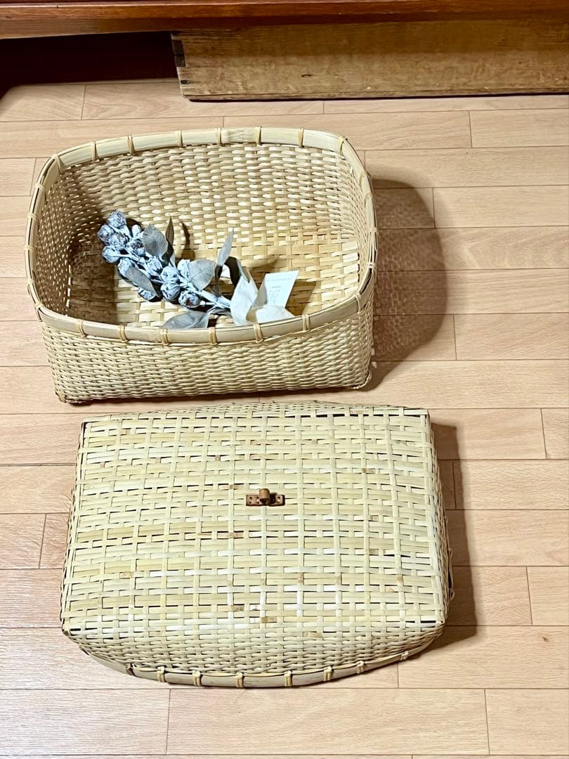 ワランワヤン　カゴ・蓋つきバスケット・竹かご・蓋つきカゴ