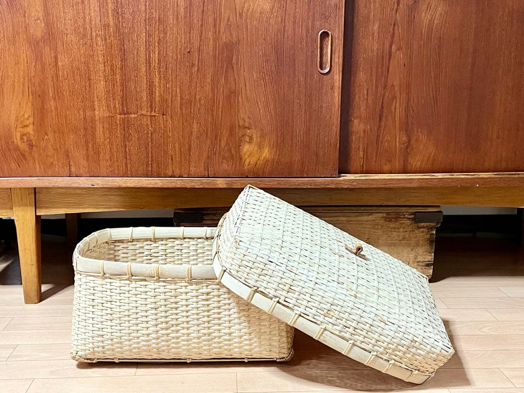 ワランワヤン　カゴ・蓋つきバスケット・竹かご・蓋つきカゴ