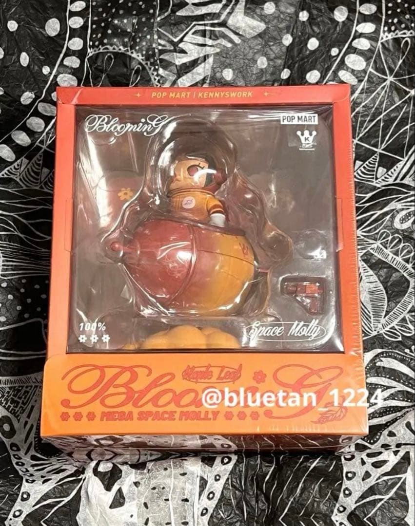 カナダ　MEGA SPACE MOLLY 100% Blooming