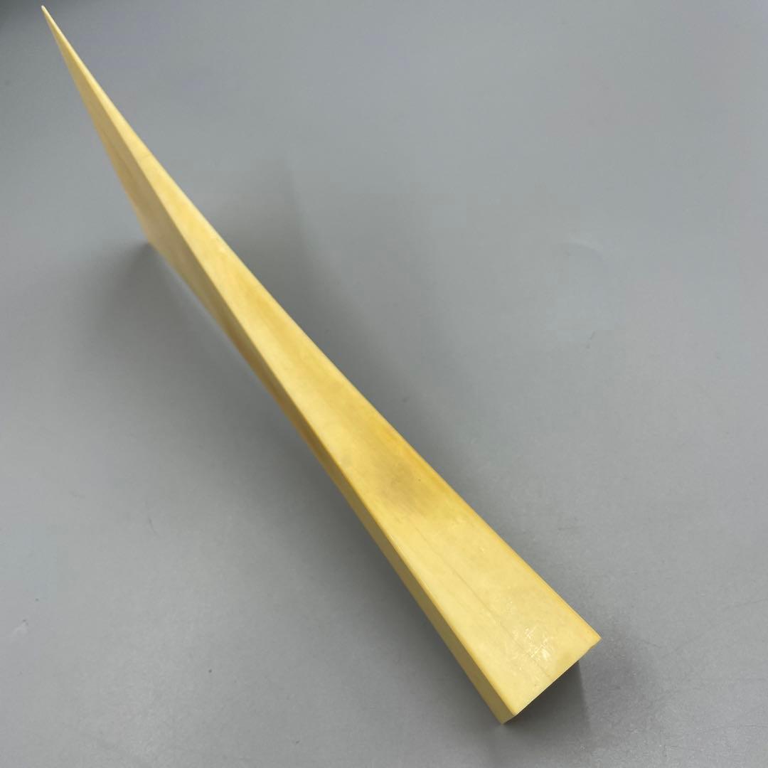 239ヴィンテージ 天然素材　三味線バチ　重さ約118g