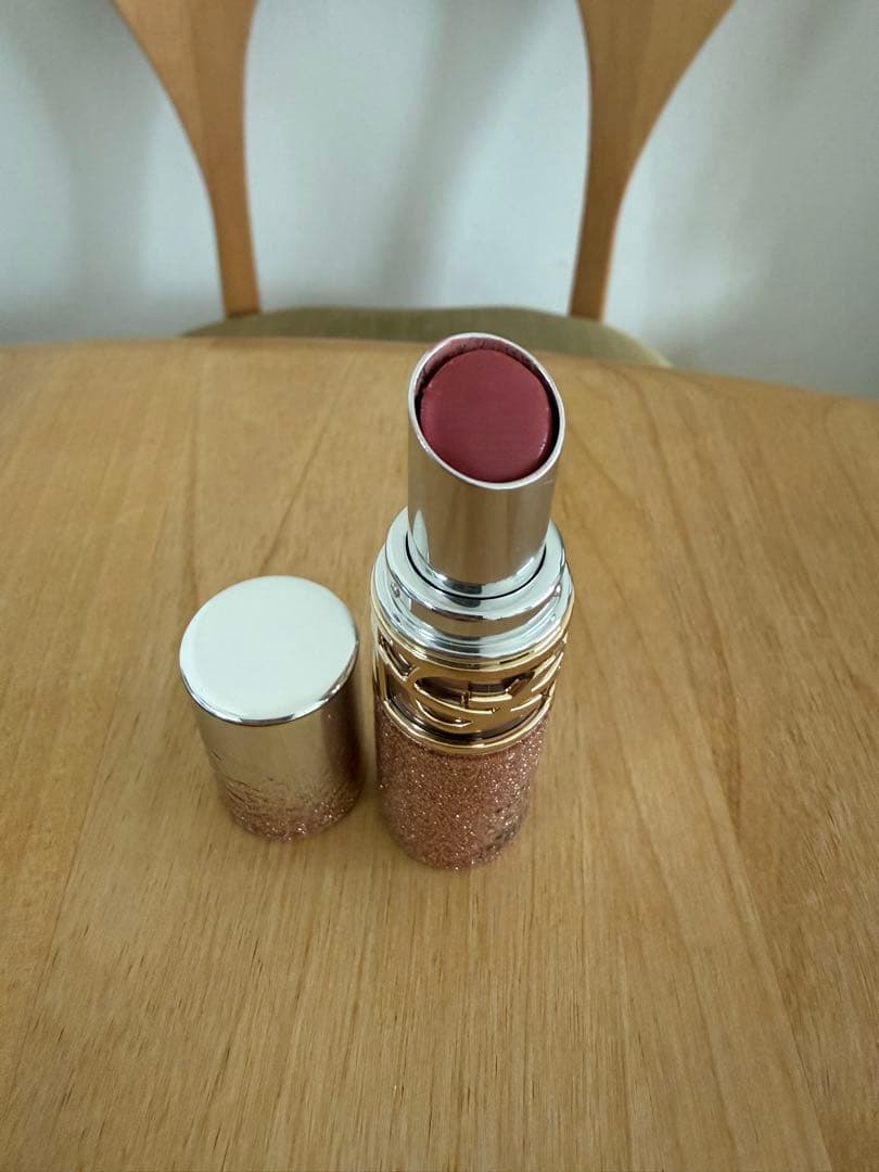 YSL ラブシャイン キャンディ グロウ クッションファンデセット売り。