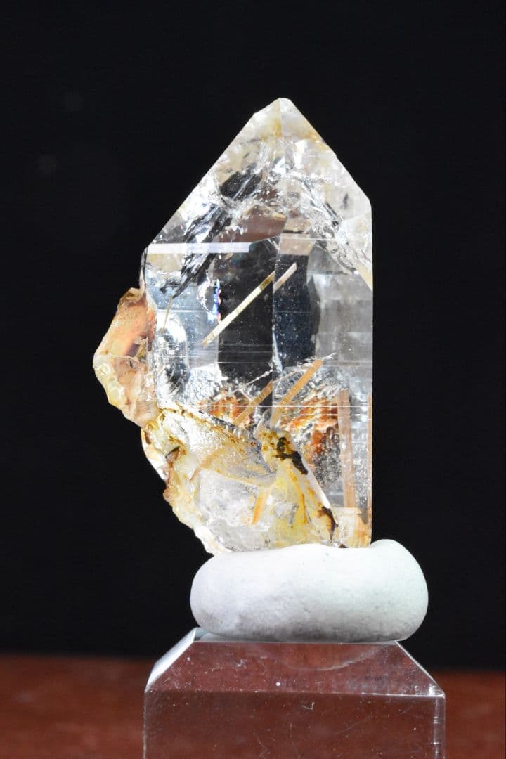 インド パルバティ渓谷地区産 ルチルインクォーツ