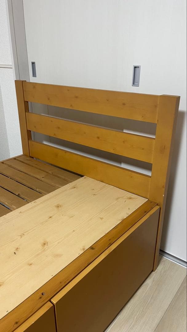 【送料込・最低価格】木製シングルベッドフレーム 引き出し付き