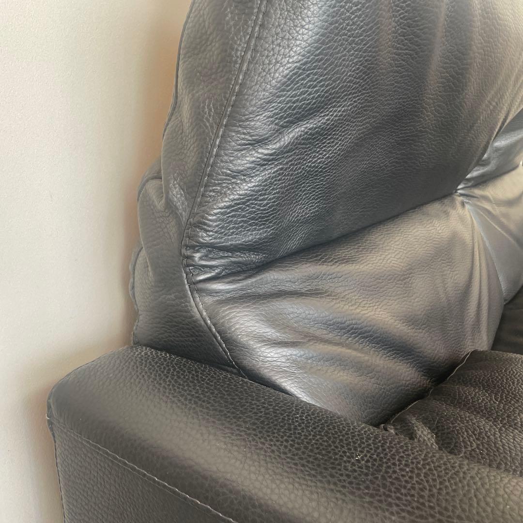 IDC大塚家具 LSシリーズ　黒レザー2人掛けソファ