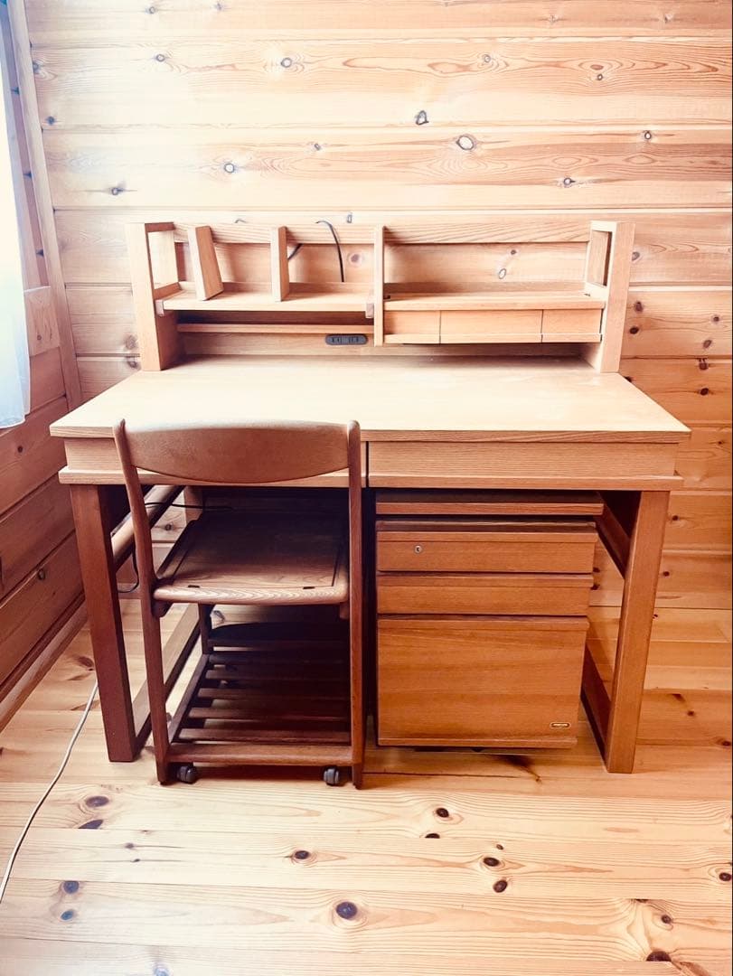 マルニ木工　天然木　学習机　デスク　高級学習机