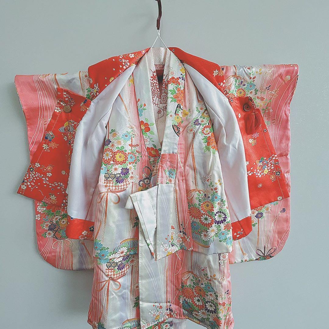 セット　七五三　３歳女の子　長着＆被布＆袖なし長襦袢＆小物　ピンク×白×赤花籠