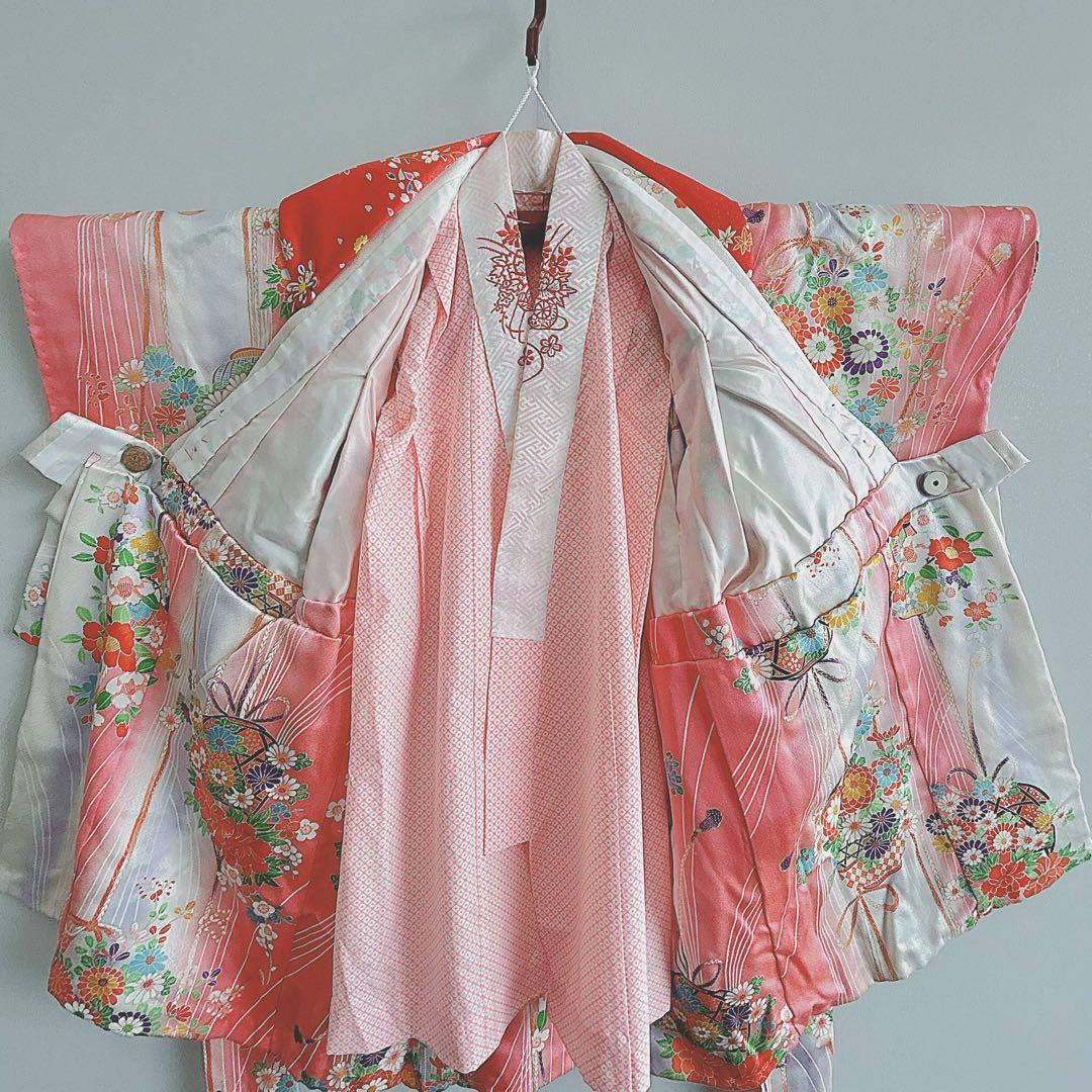 セット　七五三　３歳女の子　長着＆被布＆袖なし長襦袢＆小物　ピンク×白×赤花籠