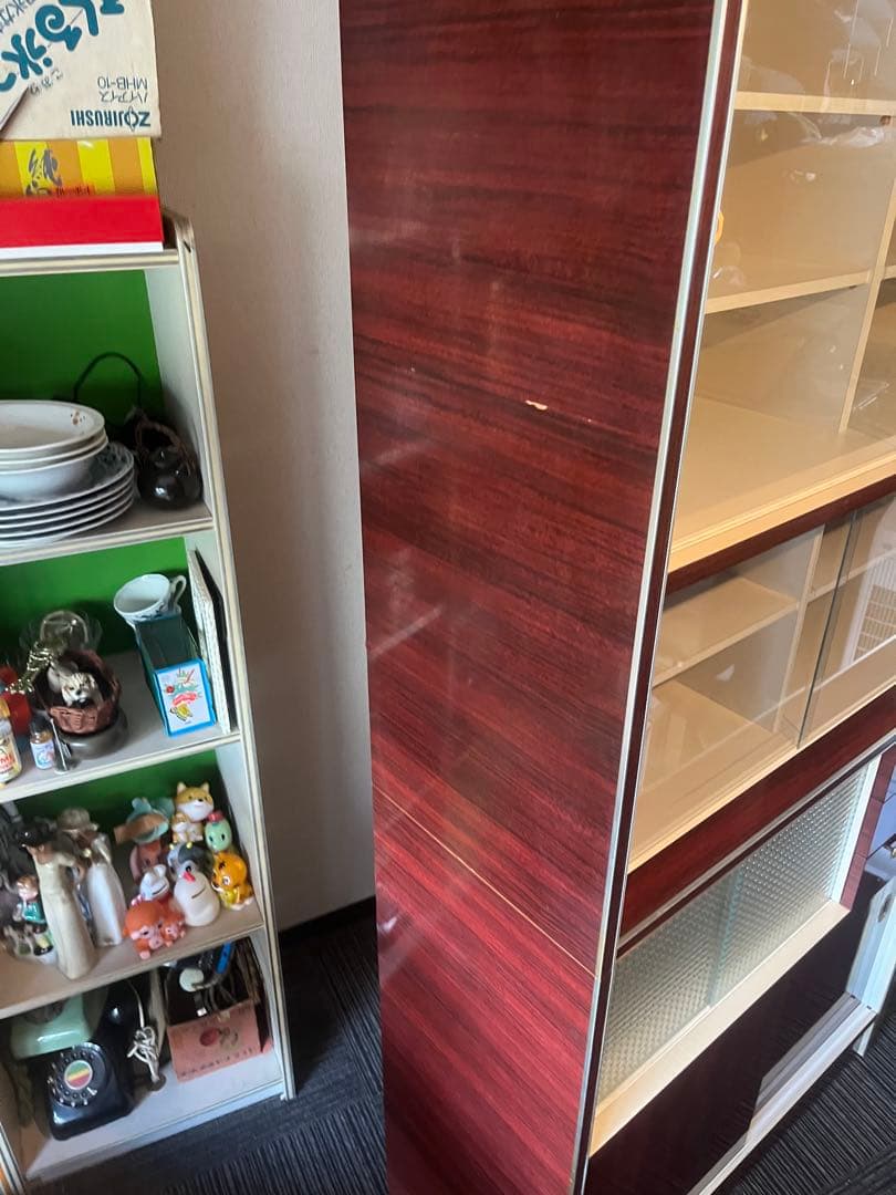 食器棚 昭和レトロ 当時物 レトロポップ 飾り棚 インテリア チェッカーガラス