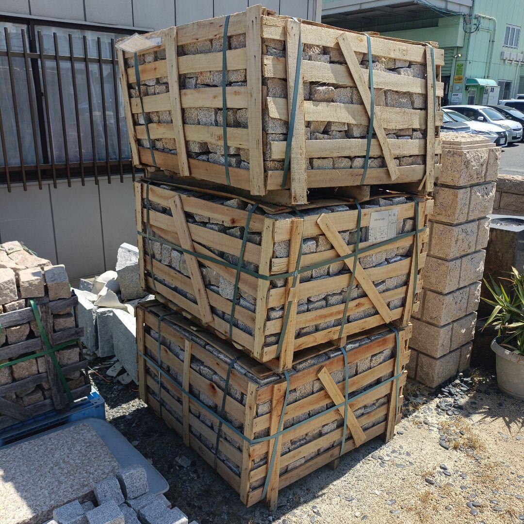 中国産錆ピンコロ９✕９✕９センチ 一箱600個入り五箱セット合計3000個です!