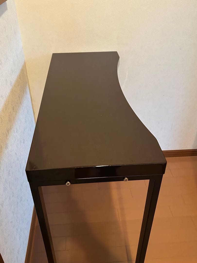 ネイルデスク　ネイルテーブル　カーブデザインデスク　キャスター付き