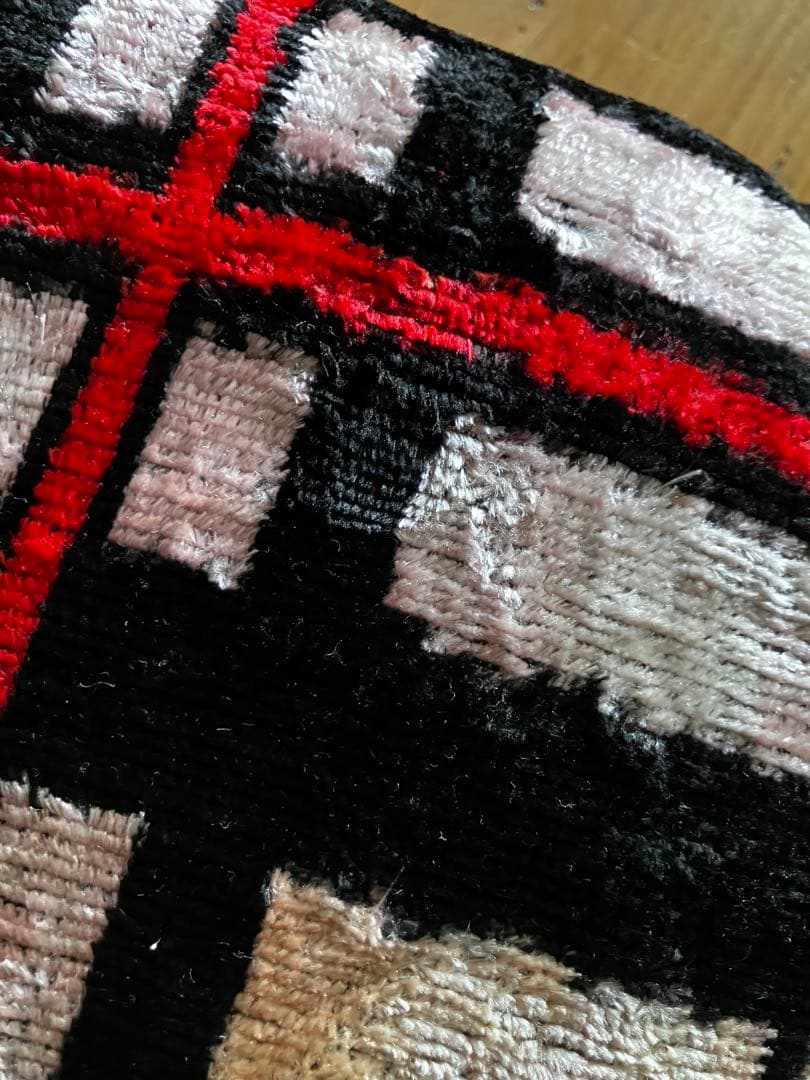 Les Ottomans シルクベルベットクッション